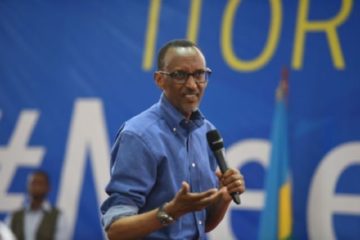 Bagiye gukemura iby’abandi bibagirwa gukemura iby’iwabo-Perezida Kagame