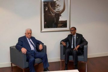 Kagame yagiranye ibiganiro na Perezida wa Palestine