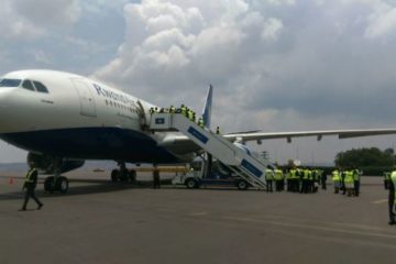 Indege A330 yaguzwe na RwandAir yageze i Kigali