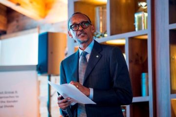 Perezida Kagame yagaragaje ko ahatari internet iterambere ritabasha kwihuta