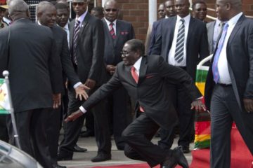 Uko Urukiko muri Zimbabwe  rwanze ikirego cy’uko Mugabe atakwemererwa gukomeza gutegeka