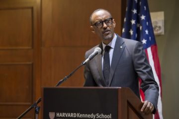 Nta terambere rishoboka bikozwe n’umuntu umwe kabone nubwo yaba Perezida-Kagame