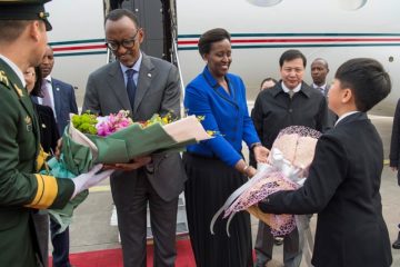 Perezida Kagame  na Mme we  bavuye  i Beijing mu Bushinwa