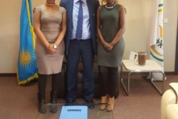 CHARLY na NINA basuye Ambasade y’u Rwanda mu Bubiligi banabonana na Ambasaderi Olivier Nduhungirehe