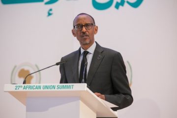 Africa iramutse ari igihugu ngo Kagame niwe bagiha akakiyobora