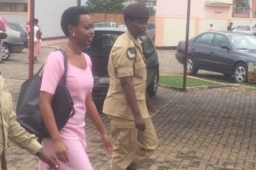 Ubujurire bwa Diane Rwigara bwasubitswe, umubyeyi we ntiyitabye kubera uburwayi