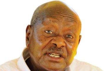 Uganda: Museveni yasezeranije abanyabyaha ko bagiye kujya bicwa bamanitswe