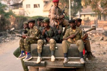 Kapiteni wavuye ku rugerero yanditse igitabo kiva imuzingo inzitane Inkotanyi zanyuzemo zibohora u Rwanda