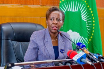 Uganda ntidushobora kubagirira nabi ni abavandimwe dusangiye amaraso – Mushikiwabo