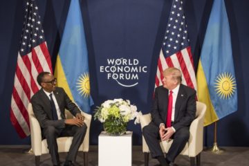 Kagame yahishuye ko yabajije Trump ‘mu buryo bucishije make’ ku bivugwa ko yatutse Afurika