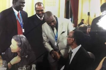 Nyuma y’aho bamwihakaniye umunyapolitiki Chemisa yazanye ibigaragaza ko aziranye na perezida Kagame