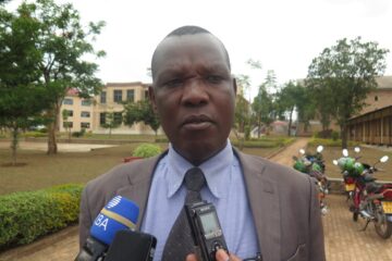 Inkundura yo kwegura kwa ba Meya n’ababungirije yiswe “Tour du Rwanda “, yakomereje mu mu karere ka Huye Inkundura yo kwegura kwa ba Meya n’ababungirije yiswe “Tour du Rwanda “, yakomereje mu mu karere ka Huye