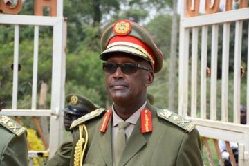 Uganda: Lt Gen. Tumukunde uherutse kwirukanwa muri guverinoma yizeye kuyigarukamo bidatinze