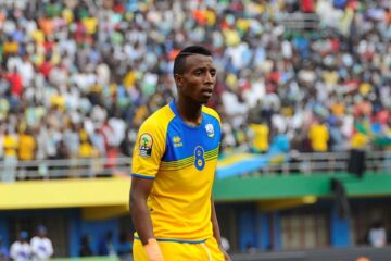 Myugariro w’Amavubi, Bayisenge Emery yaguzwe na USM Alger izakina na Rayon Sports