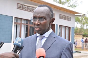 Ishusho nshya y’inkiko mu rwanda muri 2018 : Guhamagarira abacamanza gushyira imbere kumvikanisha ababuranyi kurusha kubacira imanza Ishusho nshya y’inkiko mu rwanda muri 2018 : Guhamagarira abacamanza gushyira imbere kumvikanisha ababuranyi kurusha kubacira imanza