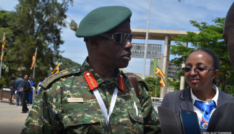 Uganda: Minisitiri W’umutekano, Gen. Tumwiine Aravugwaho Kwigarurira Ku Ngufu Ubutaka Bw’abaturage