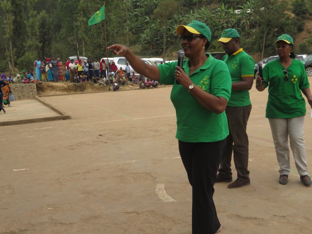 PL yasezeranyije abahinzi n’aborozi ubuvugizi kuri Banki n’Ikigega cy’ubwishingizi