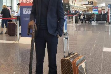 Bobi Wine yagarutse muri Uganda ahita afatwa na Polisi