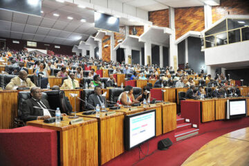 Urutonde rw’Abadepite 80 bemejwe by’agateganyo