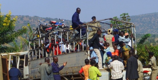 Muri Uganda hatahuwe impunzi 300 000 za baringa