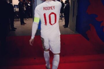 Rooney yujuje imikino 120 mu ikipe y’u Bwongereza asezera mu marira menshi