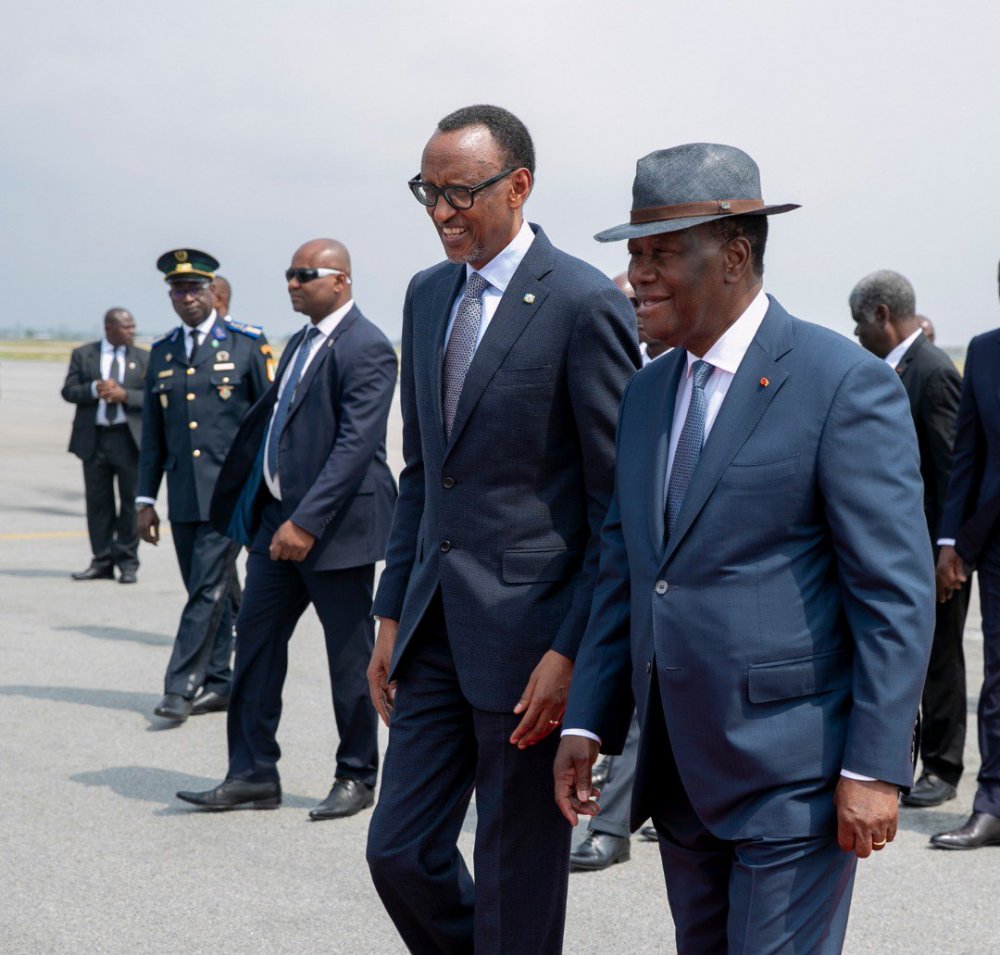 Perezida Kagame na Madamu batangiye uruzinduko rw’iminsi ibiri muri Côte d’Ivoire