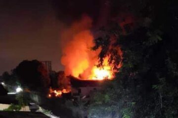 RDC: Ububiko bw’ibikoresho by’amatora bwafashwe n’inkongi