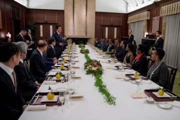 Madamu Jeannette Kagame yakiriwe ku meza n’umufasha wa Minisitiri w’Intebe w’u Buyapani