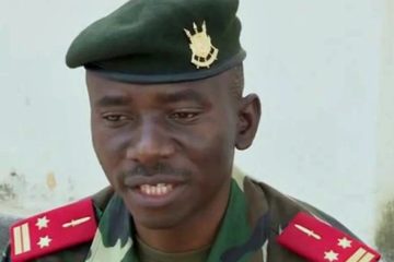 Uko Gén. Prime Niyongabo, agemura ibiryo, intwaro n’ibikoresho, n’uko atanga imiti  mu nkambi y’imyitozo igamije gutera u Rwanda.