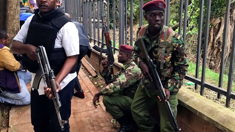 Abantu 15 barimo Umunyamerika, bamaze kugwa mu gitero cya Al-Shabaab muri Kenya