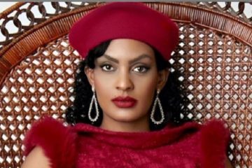 Umunyamidelikazi w’umunyarwanda Mimi Mirage uherutse guha imodoka Mwiseneza Josiane yavuze uburyo asa na Tanasha