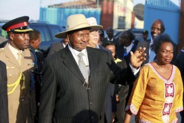 Uganda : Hari abadepite badakozwa ibyo kwiyamamaza kwa Perezida Museveni mu 2021