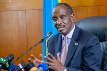 Imirimo yo gusana  Gatuna iragana ku musozo – Minisitiri Sezibera