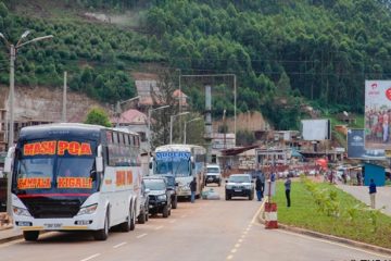 Nta munyarwanda wemerewe kwambuka umupaka ngo ajye muri Uganda abafungiyeyo bakorerwa iyicarubozo batarafungurwa