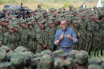 Perezida Kagame yabwiye urubyiruko rurangije Itorero Indangamirwa ko rukwiye kwiga Ikinyarwanda kandi rukagikoresha neza