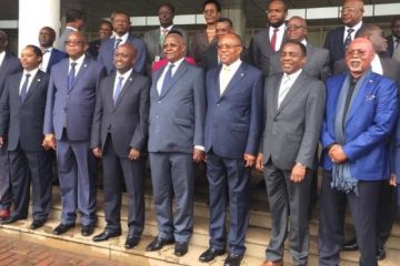 Museveni avugako ataganira iby’umubano w’u Rwanda na Uganda mu itangazamakuru kandi ariryo akoresha; nyuma y’ibaruwa ye muri The New Vison, u Rwanda rwamenyeshejwe inama binyuze mu itangazamakuru Museveni avugako ataganira iby’umubano w’u Rwanda na Uganda mu itangazamakuru kandi ariryo akoresha; nyuma y’ibaruwa ye muri The New Vison, u Rwanda rwamenyeshejwe inama binyuze mu itangazamakuru