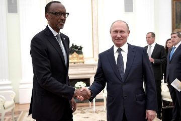 Perezida Kagame yitabiriye inama ya mbere igiye guhuza Afurika n’u Burusiya