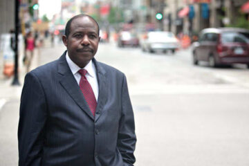 Uko Rusesabagina yaciye mu ryahumye Uwitwa Shokare Nakpodia ufite foundation yitwa Dream Week, amugira umutumirwa