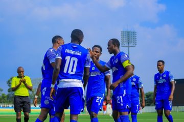 Mu mukino wabonetsemo amakarita 3 atukura, AS Kigali yatsinze Gorilla FC ifata umwanya wa 3 w’agateganyo, Uko umunsi wa 18 wa shampiyona y’u Rwanda ukomeza Mu mukino wabonetsemo amakarita 3 atukura, AS Kigali yatsinze Gorilla FC ifata umwanya wa 3 w’agateganyo, Uko umunsi wa 18 wa shampiyona y’u Rwanda ukomeza