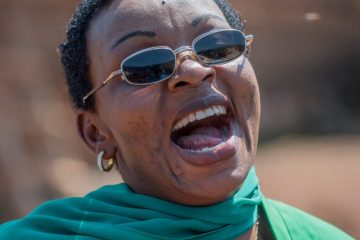 Ingabire Victoire Umuhoza ngo azasubiza u Rwanda muri Jenoside niba adahawe ubutegetsi. Ese   kuki “IVU” ridashyirwa mu kimpoteri  nk’indi myanda yose, rigakomeza gutumukira abantu?