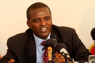 Azarias Ruberwa Manywa wigeze kuba Visi-Perezida wa Kongo ari mu mazi abira, azira gusa ko ari Umunyamulenge. Azarias Ruberwa Manywa wigeze kuba Visi-Perezida wa Kongo ari mu mazi abira, azira gusa ko ari Umunyamulenge.