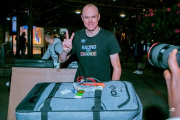 Chris Froome watwaye Tour de France enye, yageze mu Rwanda ari kumwe n’ikipe ye ya Israel–Premier Tech