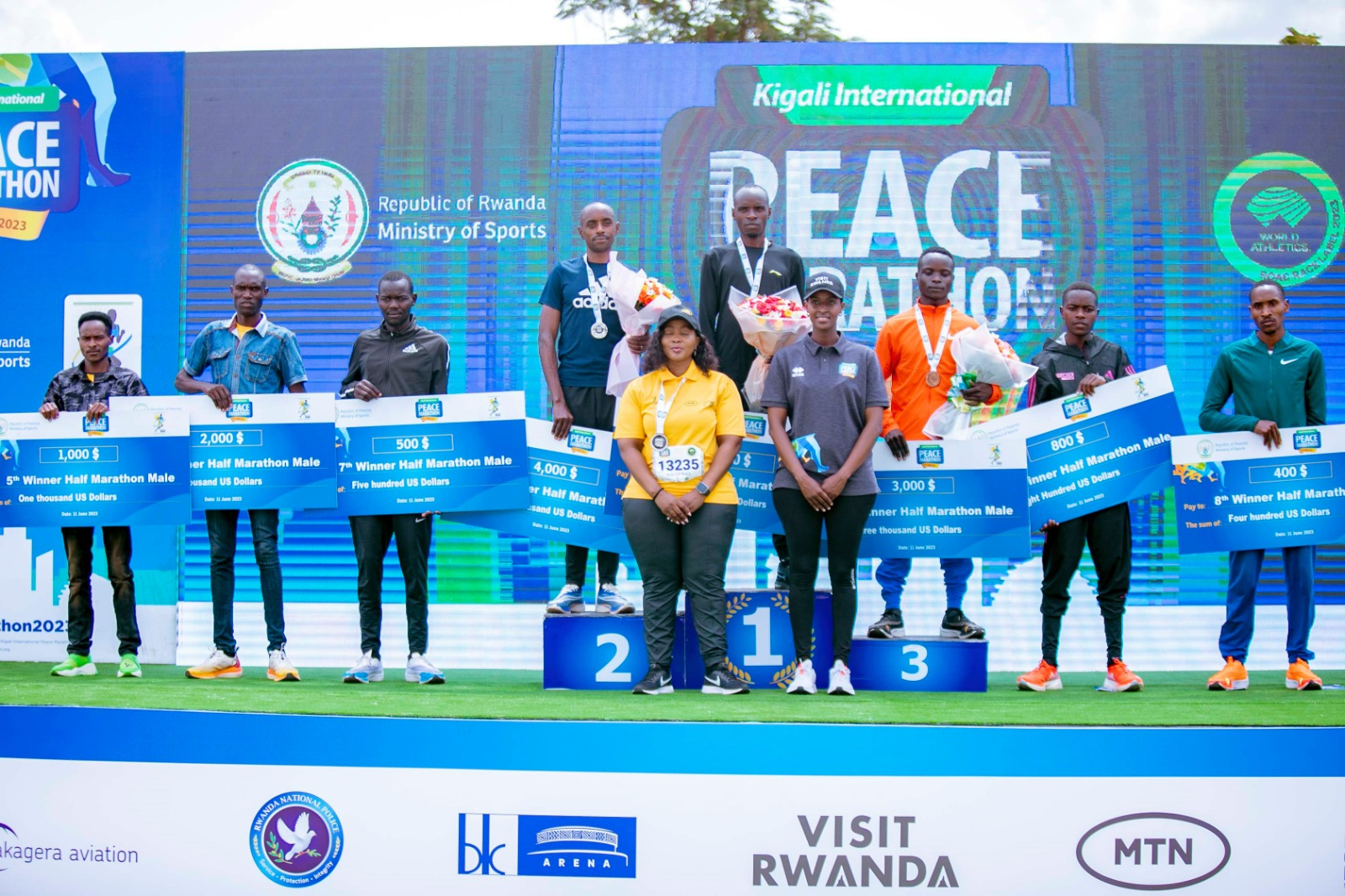 Abanya-Kenya na Ethiopia bihariye ibihembo by’irushanwa rya Kigali International Peace Marathon 2023