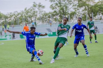 Mu mukino Petros utoza Urucaca yashinje abasifuzi bo mu Rwanda ubwiyemezi, Kiyovu SC yatsinze Gorilla FC 1-0 Mu mukino Petros utoza Urucaca yashinje abasifuzi bo mu Rwanda ubwiyemezi, Kiyovu SC yatsinze Gorilla FC 1-0