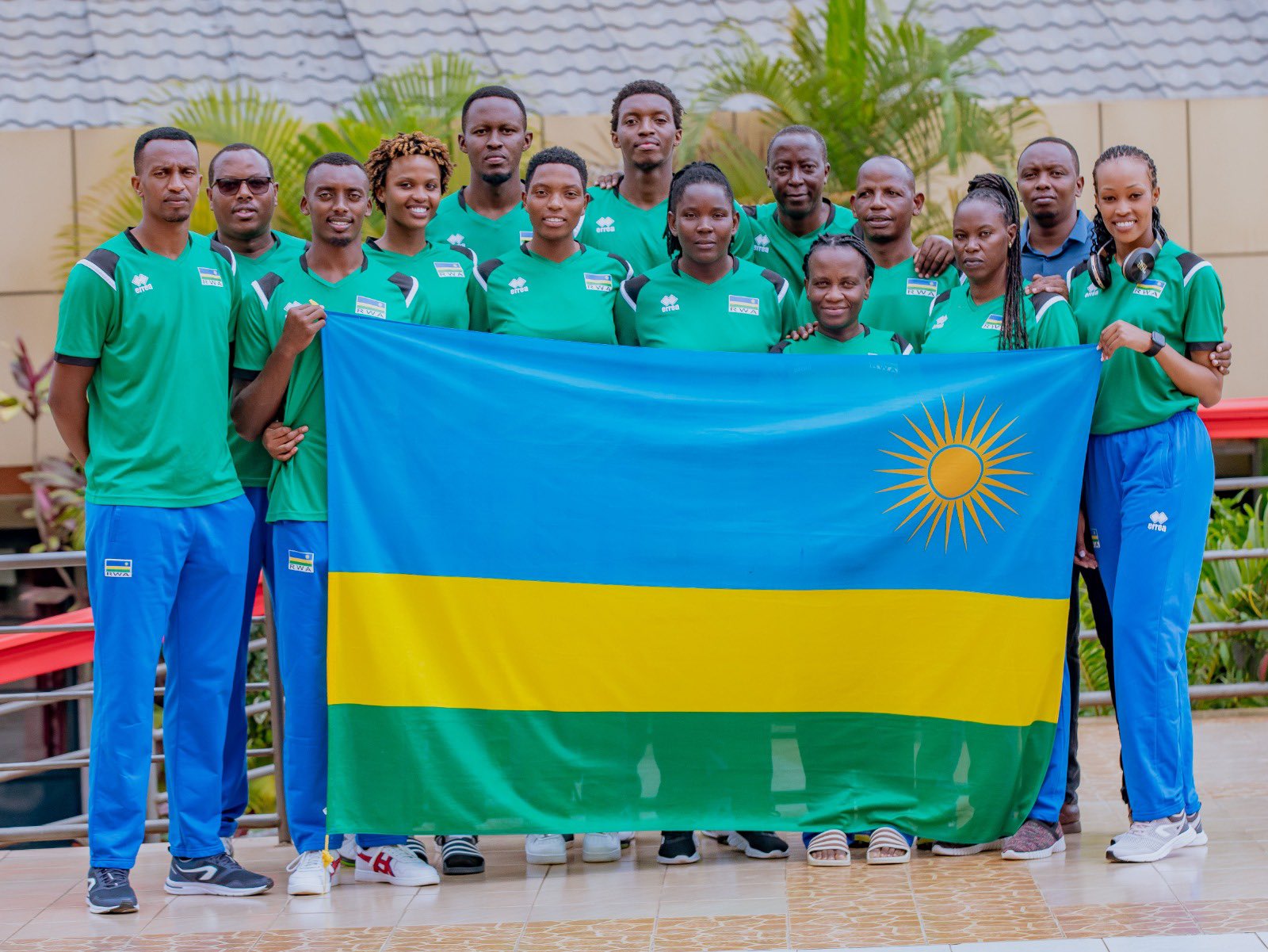 Amakipe 4 y’u Rwanda, 2 mu bagabo n’andi 2 mu bagore yerekeje i Mombasa gukina imikino ya Beach-Volleyball