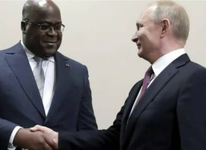 Tshisekedi yabaye iciro ry’imigani mu Burayi n’Amerika kubera guhuzagurika muri politiki ye y’ububanyi n’amahanga