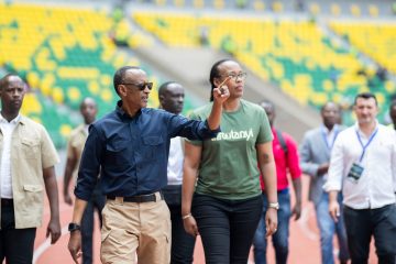 Perezida Kagame azafungura ku mugaragaro Stade Amahoro hakimwa umukino uzahuza APR na Police Perezida Kagame azafungura ku mugaragaro Stade Amahoro hakimwa umukino uzahuza APR na Police