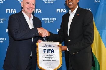 Gianni Infantino uyobora FIFA yashimye Perezida  Paul Kagame ukomeje guteza imbere Ruhago