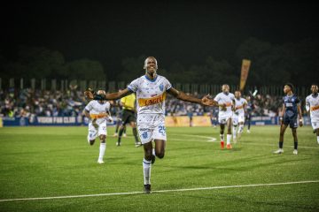 Ibyaranze igice kibanza cya shampiyona y’u Rwanda 2024-2025 kiyobowe na Rayon Sports