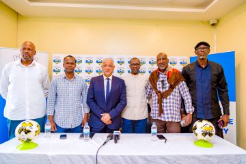 Amafoto: FERWAFA yemeje Adel Amrouche nk’umutoza mukuru w’Amavubi y’Abagabo, Cassa Mbungo ahabwa iy’Abagore